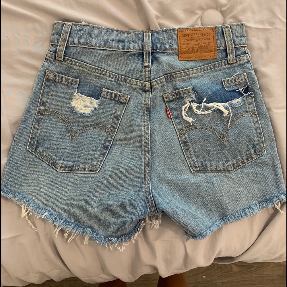 Levi’s shorts